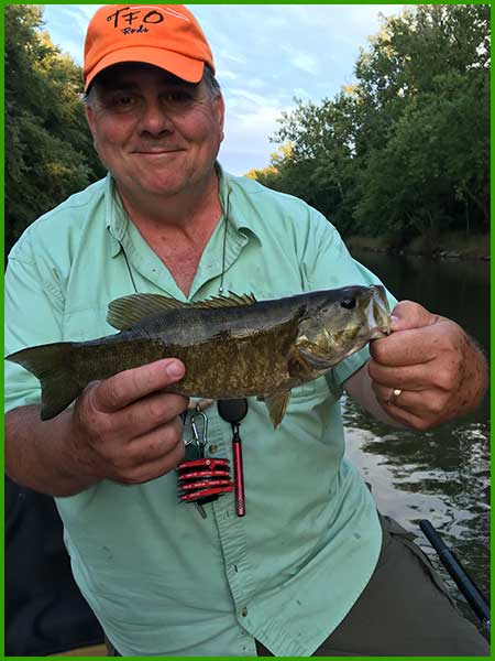 Jeff Conrad guiding on Indiana's white river